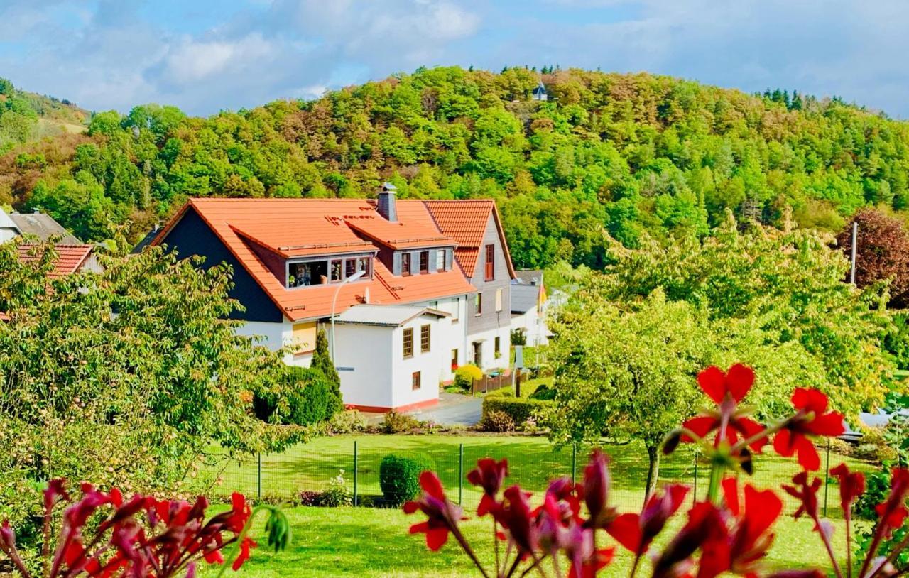 Fun4All-Holidayhome Medebach Exterior photo